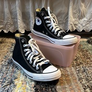 Converse Chuck Taylor All Star Hightops